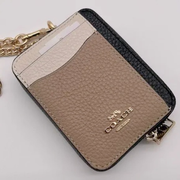 Coach Zip Card Case In Colorblock - Picture 1 of 3